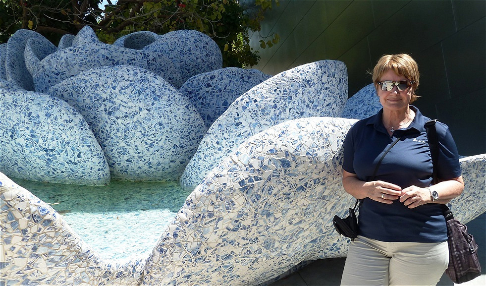 "Venus in der Muschel" oder treffender "Irene am Brunnen"