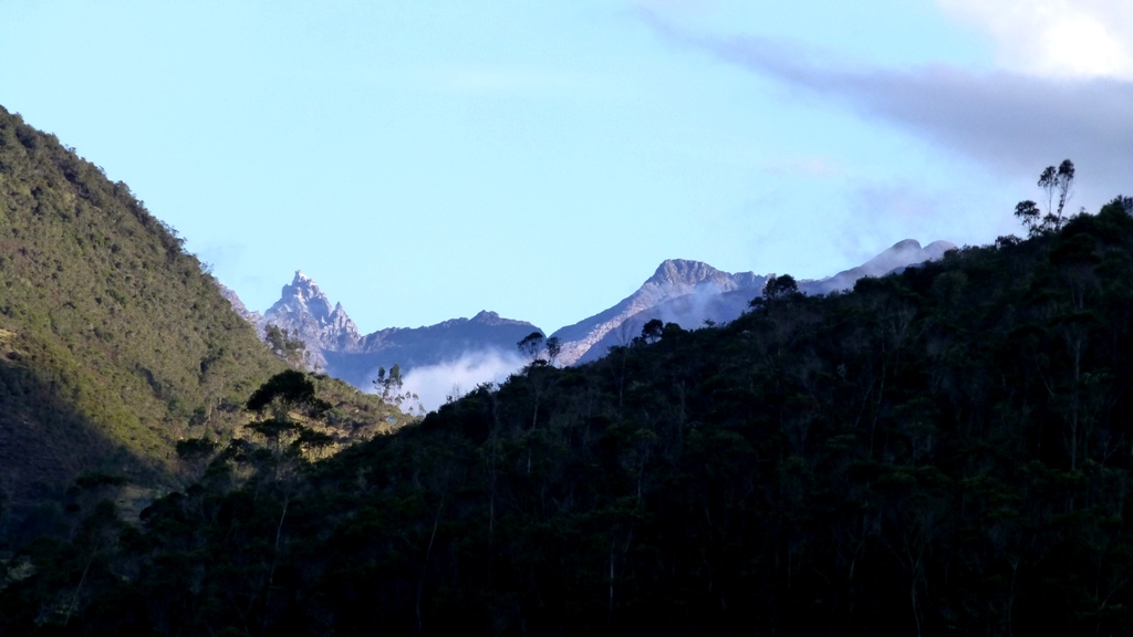 Gewaltige Felsgipfel