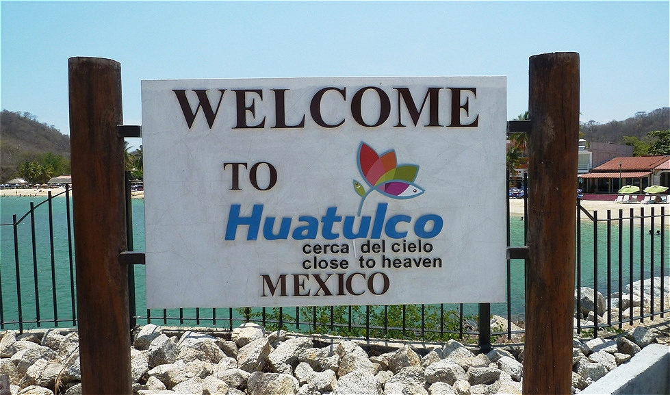 Huatulco - dem Himmel nahe !
"Coahatolco" bedeutet in der Sprache der Eingeborenen "Ort wo das Kreuz verehrt wird".