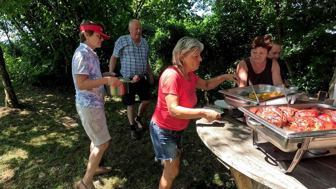 Gattin Christina liefert den Bratensaft !