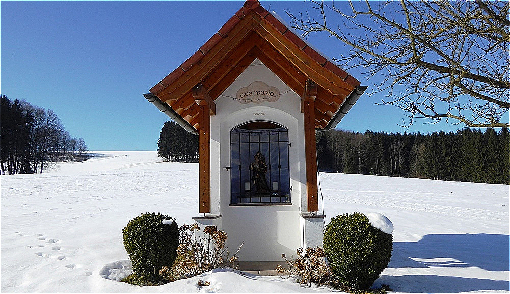 Lengau - Kapelle am Fuße des Tannbergs