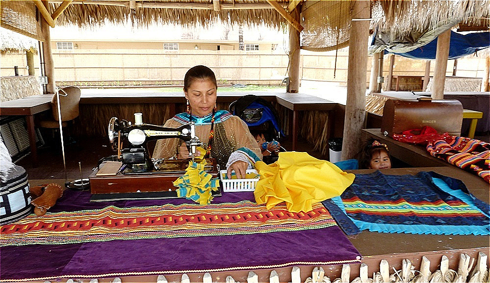 Modernes traditionelles indianisches Handwerk