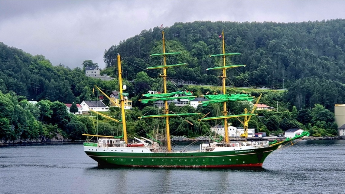 Schöner, alter Dreimaster