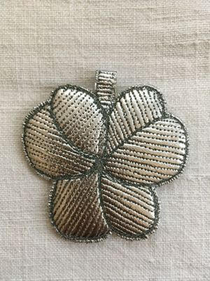 Pendentif ultra-léger