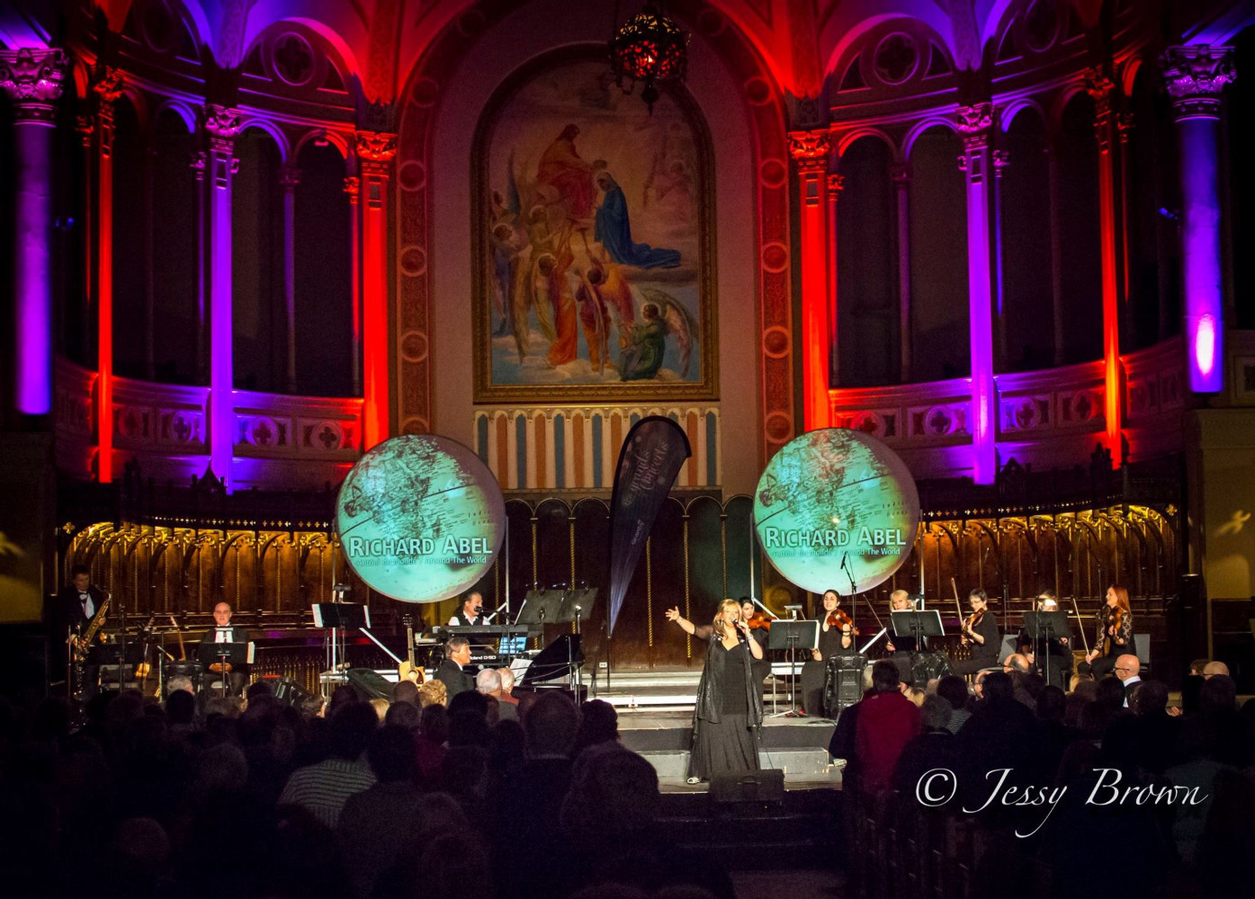 Spectacle "Autour du monde" avec Richard Abel à l'Église de Granby
@Jessy Brown