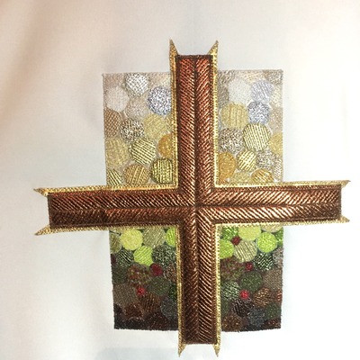 chasuble-blanche-detail-devant