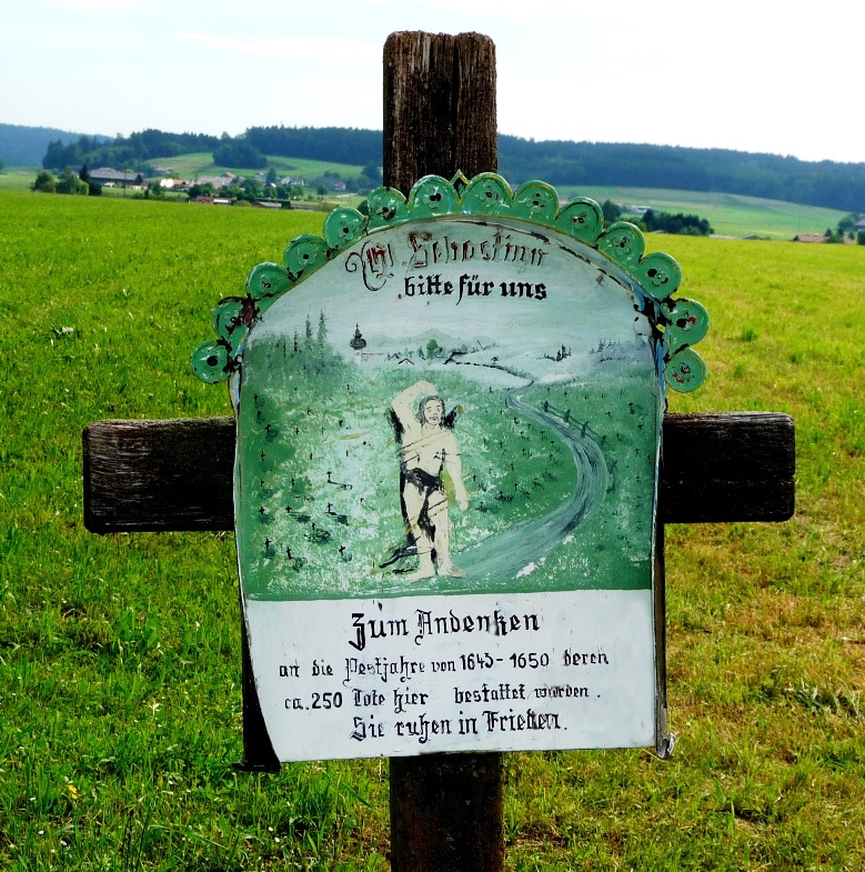 Lengau-Rosengarten - Pestfriedhof