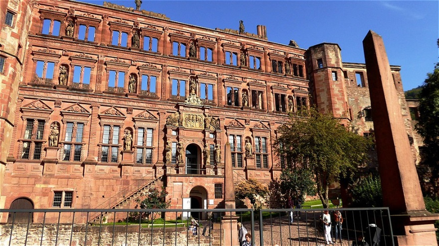 Blick auf die Außenfassade
