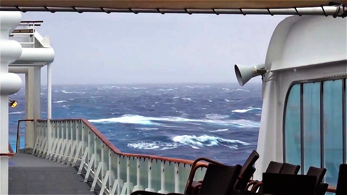 Morgens auf dem Deck