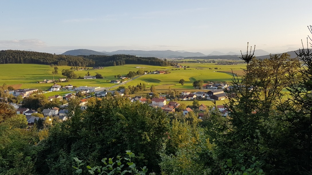 Friedburg am Fuße des Schlossberges