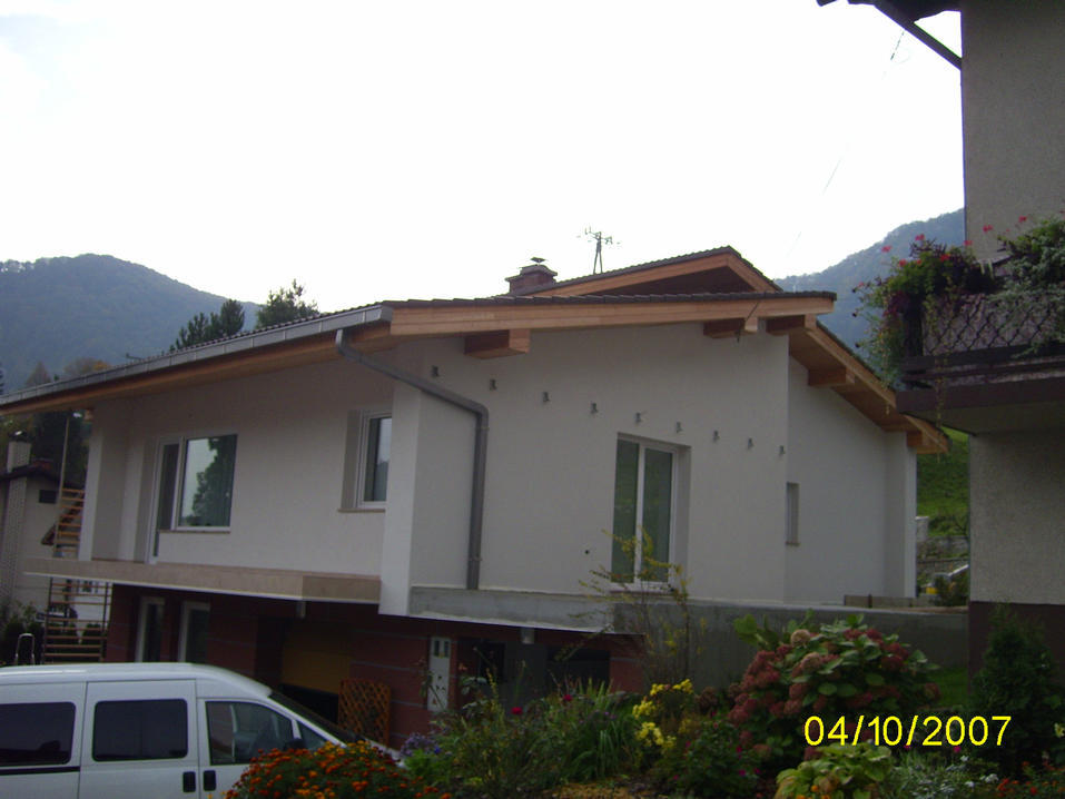 Lesena fasada Kisovec 3