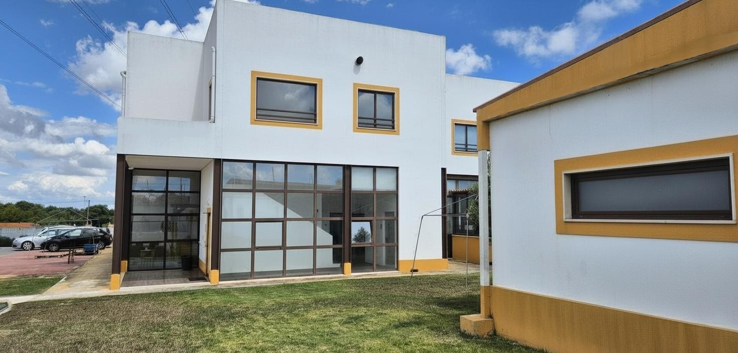 https://0501.nccdn.net/4_2/000/000/009/4d7/sala-convivio-algeruz-villas-4.jpg