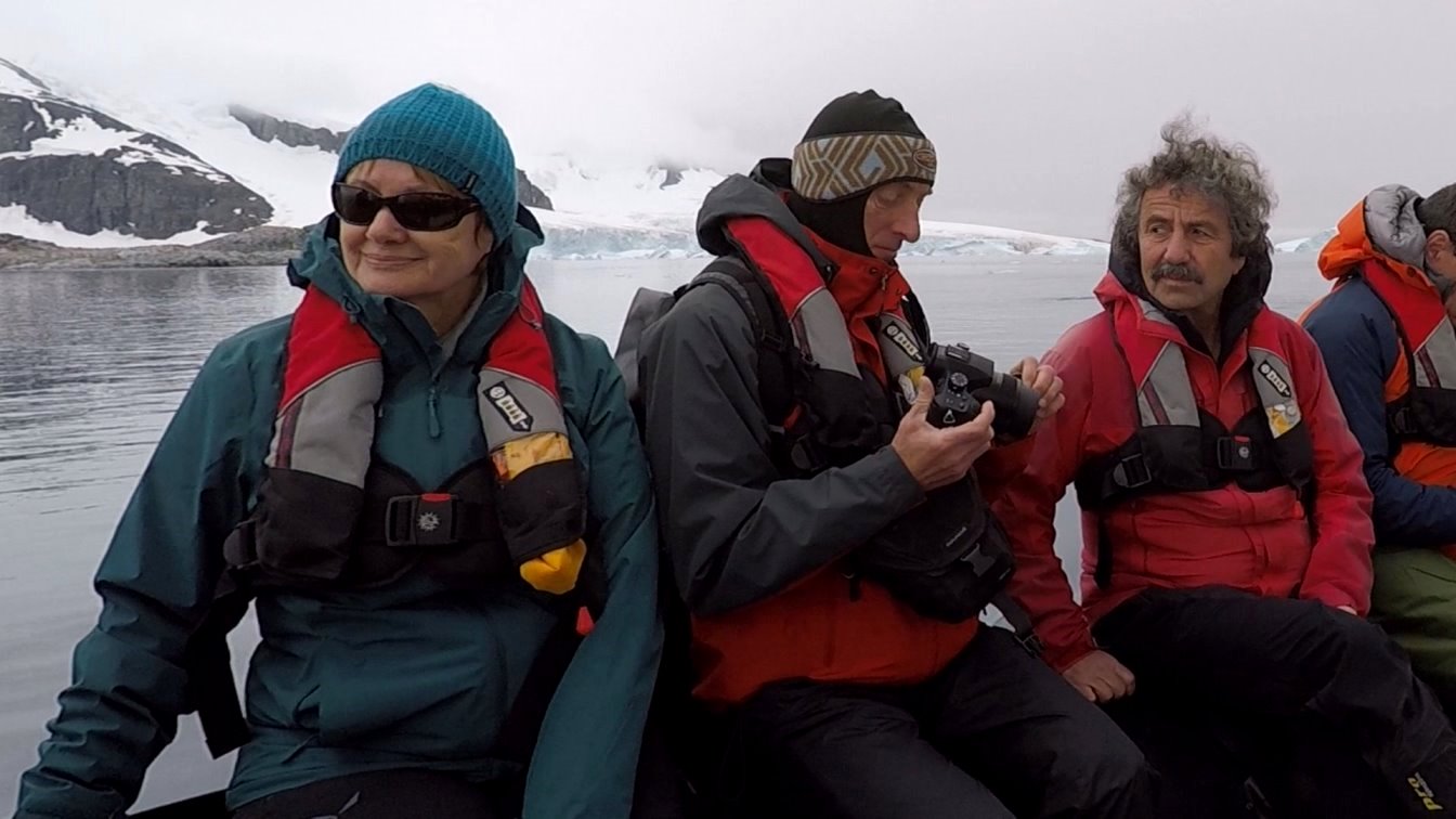 Alle sind gespannt ! Was erwartet uns ?