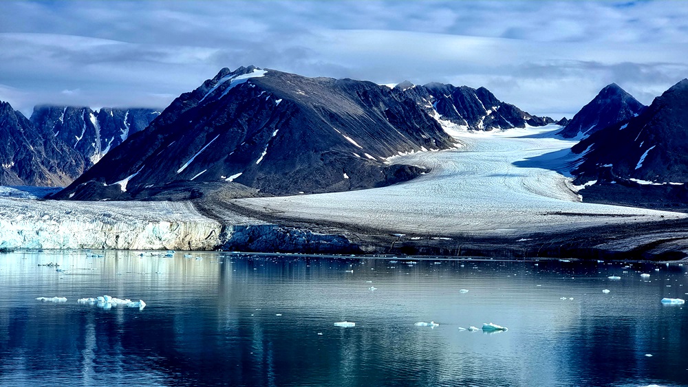 Rundfahrt in der Gletscherarena
