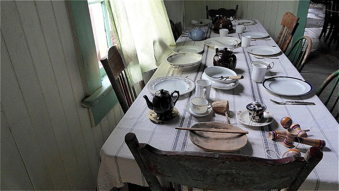 Der Tisch ist gedeckt !