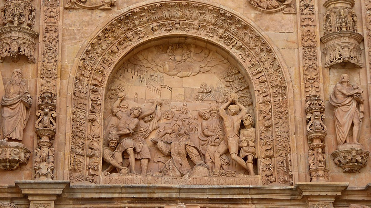 Steinigungsszene - Detail über dem Portal
