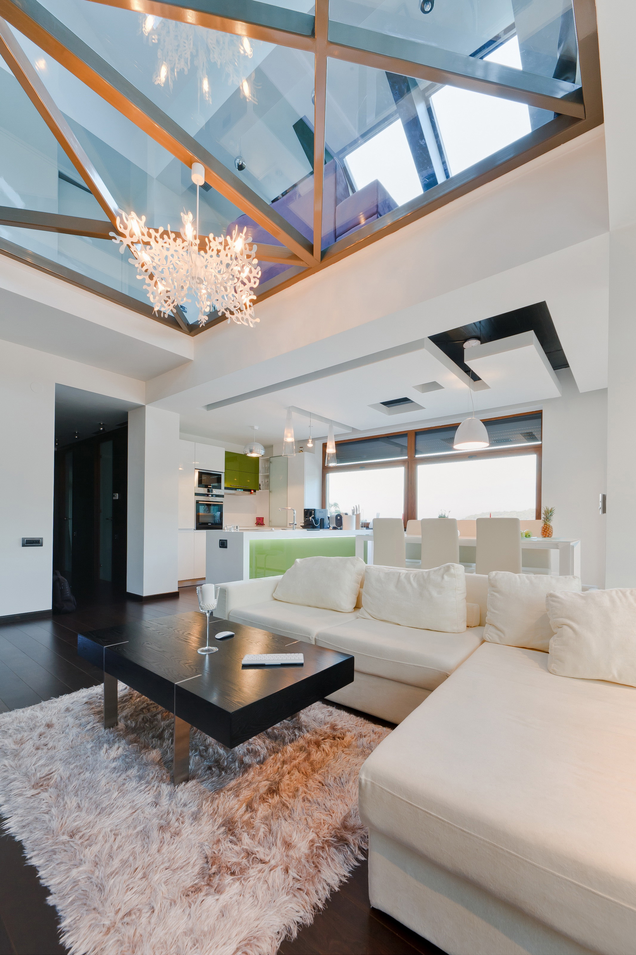 https://0501.nccdn.net/4_2/000/000/00d/f43/cosmindragomir_cetatuiabv_loft_xl_040.jpg