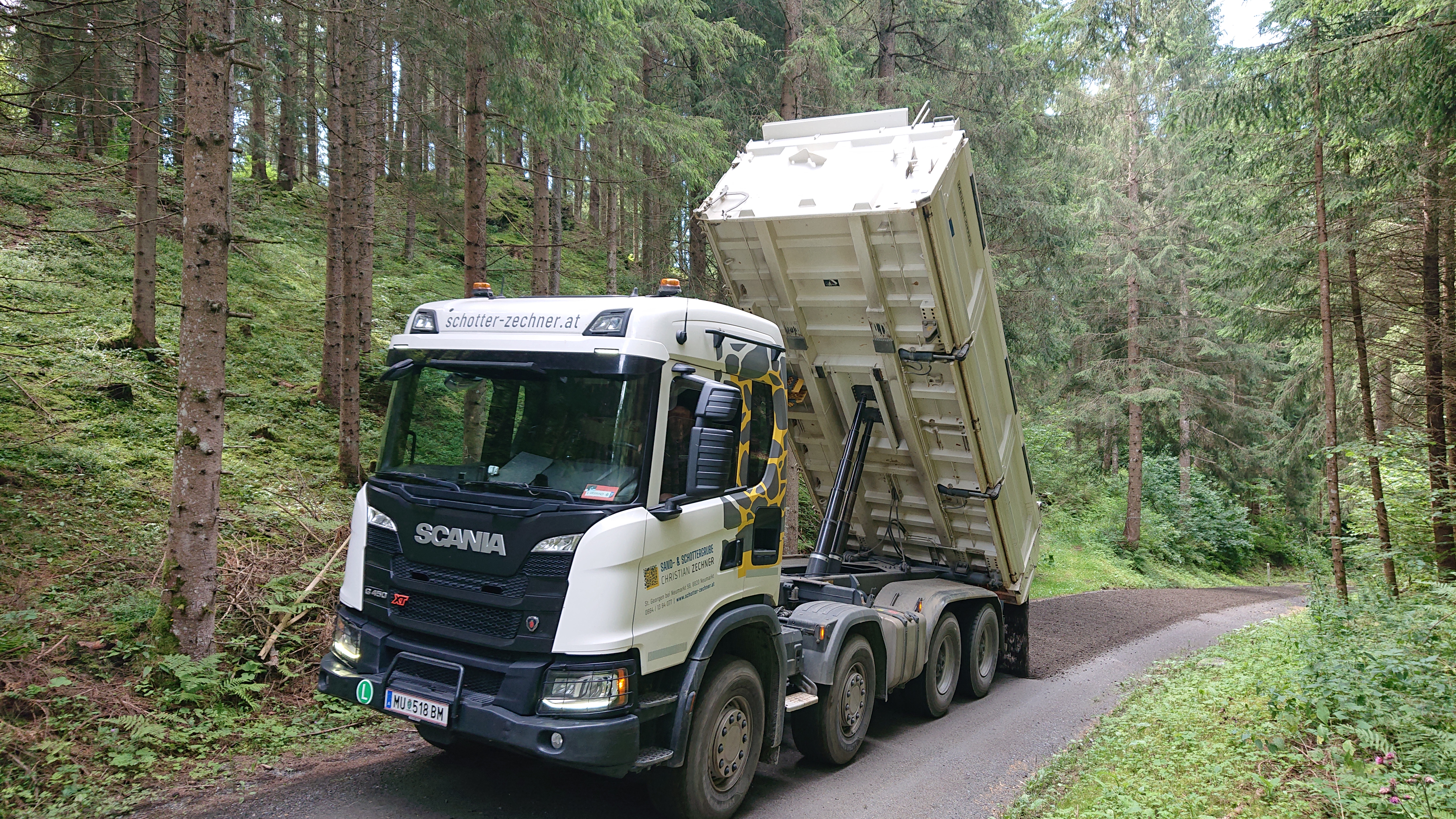Alle Lkw eignen sich zum feinen Ausziehen der Materialien