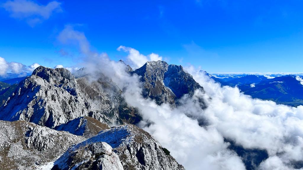 Die Sonne löst den Nebel auf