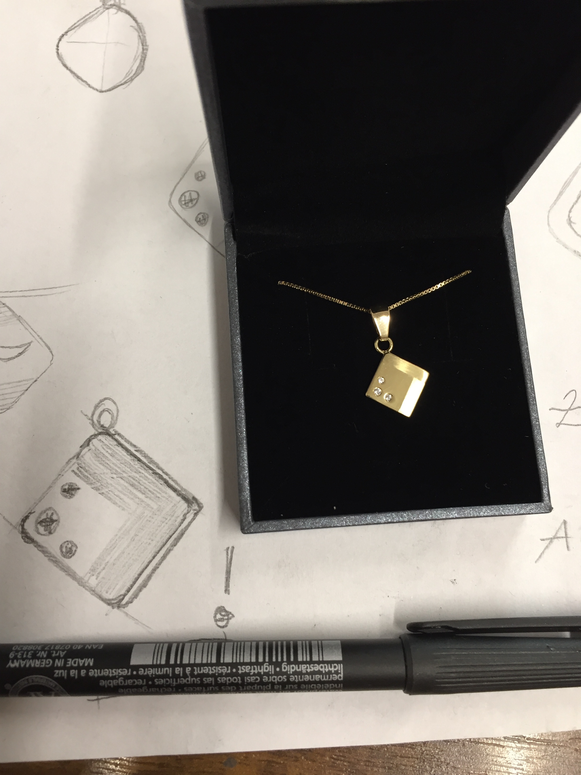Schmuck Anfertigung