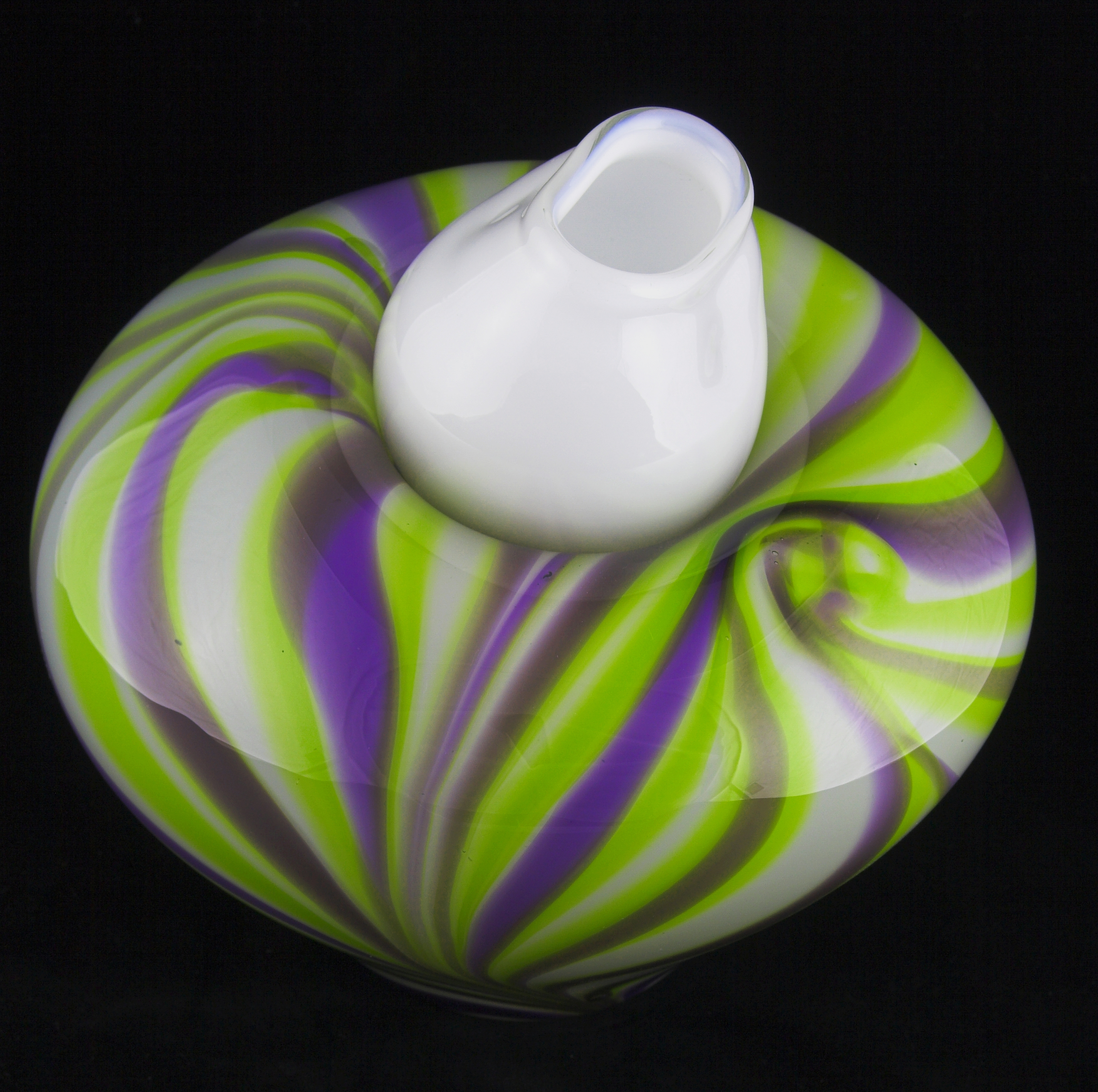 https://0501.nccdn.net/4_2/000/000/00f/745/INGRID-GLASSBLOWING-2005-208.jpg