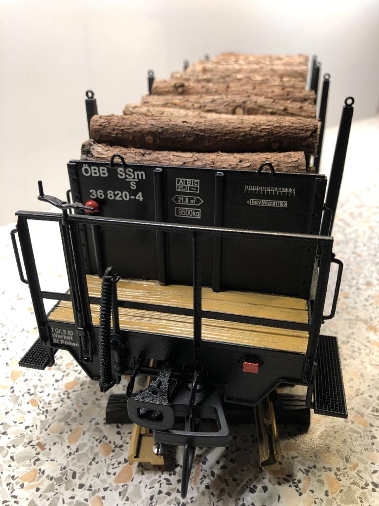 SSm 36820 Blechstirnwand mit Stirnrungen