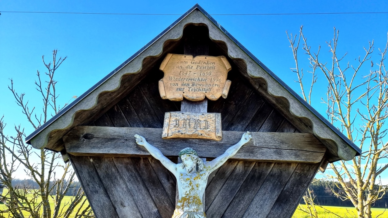 Inschrift auf dem Pestkreuz in Teichstätt