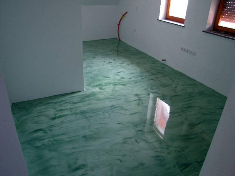 Samorazlivni epoksi tlak 