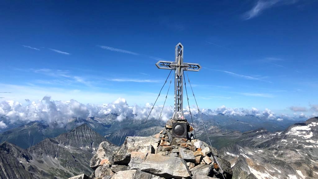 Hochalmspitze 3.360 m via Detmolder Grat