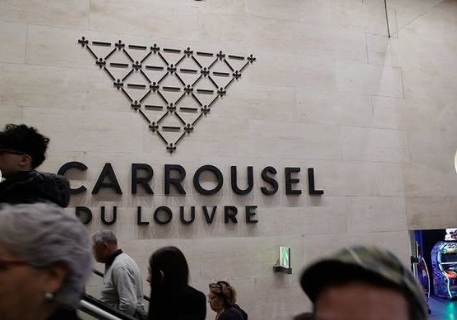 Le Carrousel du Louvre