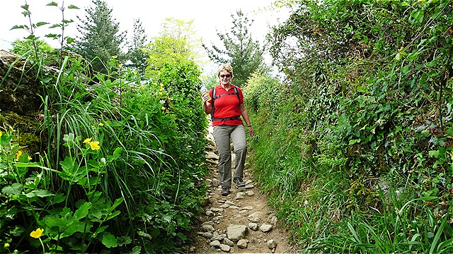 Schmale Wege - uralte Pfade