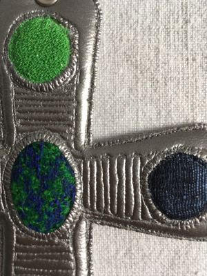 Croix murale moderne