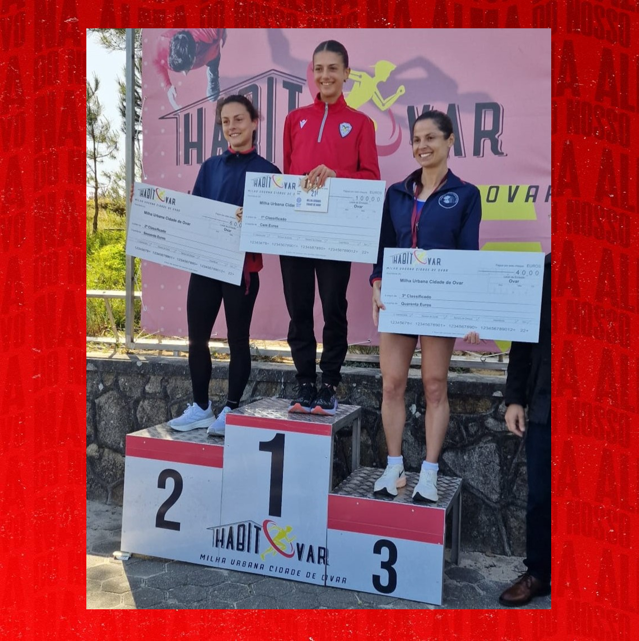 A nossa atleta Maria Vinagre sagrou-se este 
fim de semana em Custóias, Campeã Regional 
de Estrada 5km!
Parabéns! 