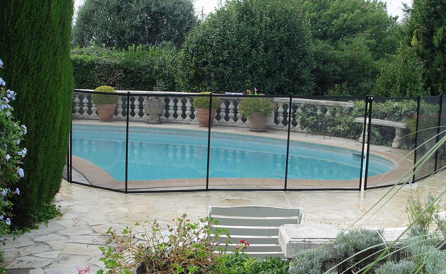 Cloture par Clean Piscine à Seillans dans le Canton de Fayence dans le Var 83