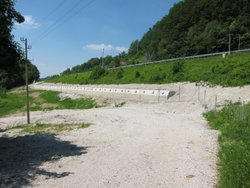 Sanacija nasipa s sidrano pilotno steno
AC Sl. Konjice-Dramlje