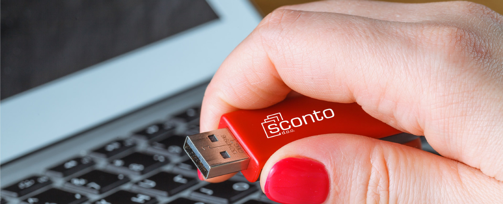 <div class="captionContainer">
<h1>STROKOVEN IN Z ZNANJEM DOBRO PODKOVAN KADER,</h1>
<h2>KI JE VEDNO NA VOLJO SVOJIM STRANKAM</h2>
</div>