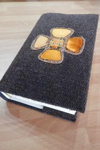 Couverture de Bible croix