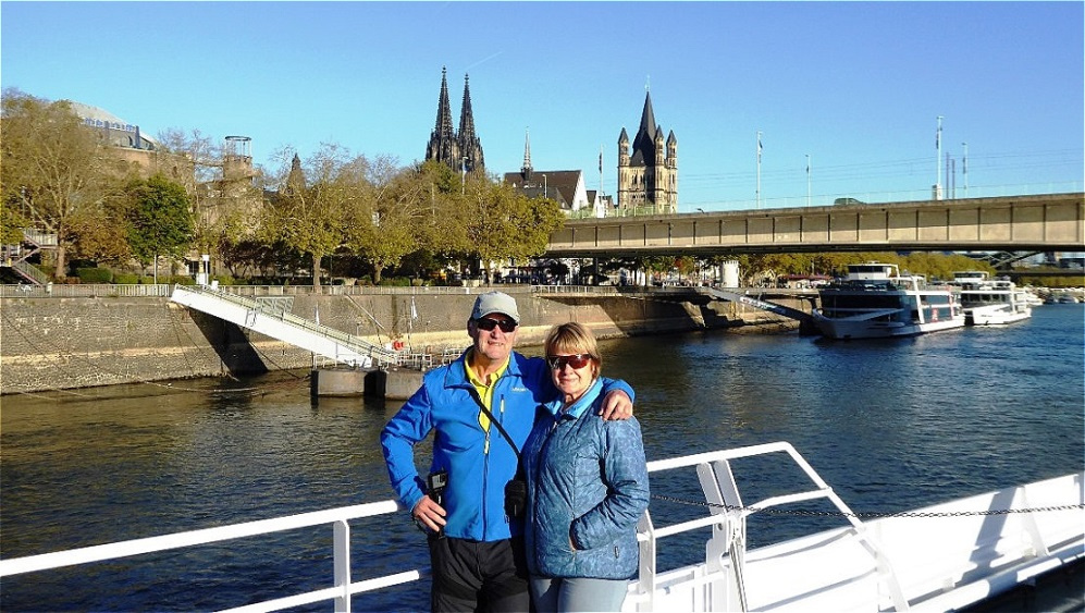 Wir genießen das herrliche Wetter auf dem Oberdeck
