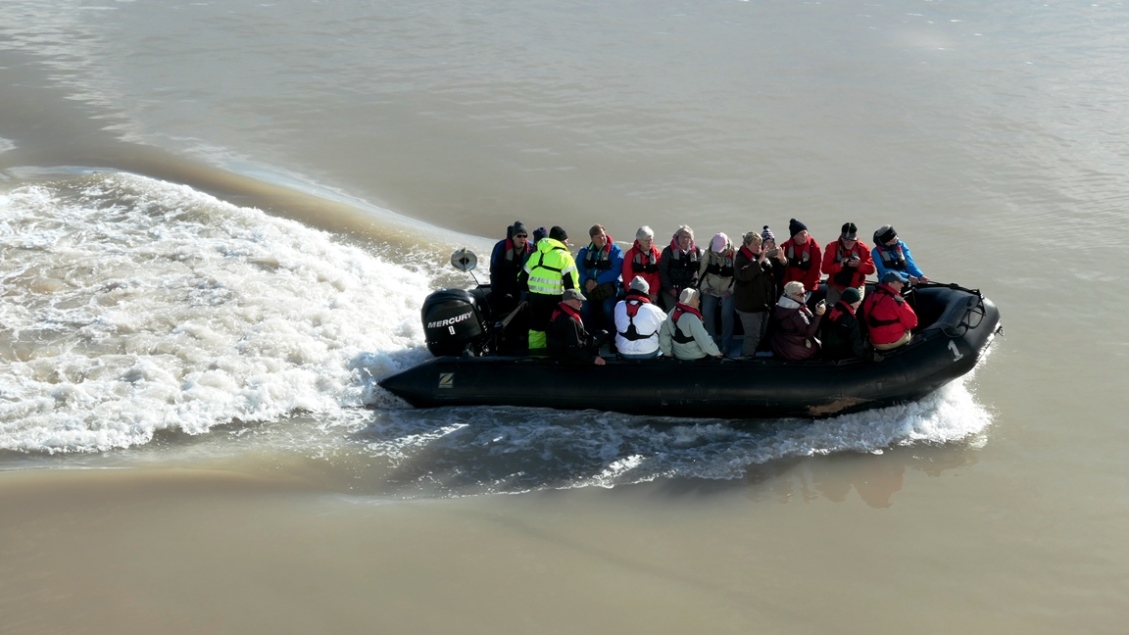 Das Zodiak kann bis zu 20 Personen aufnehmen