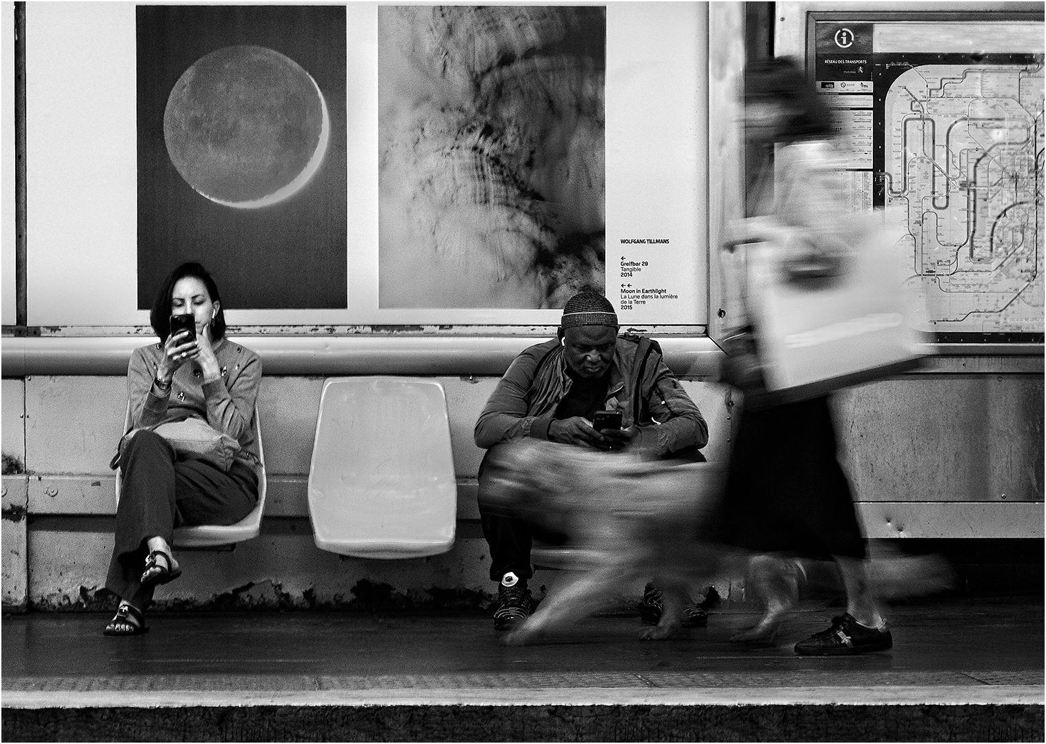 Highly Commended: Paris Metro Life (Nigel Gooding)