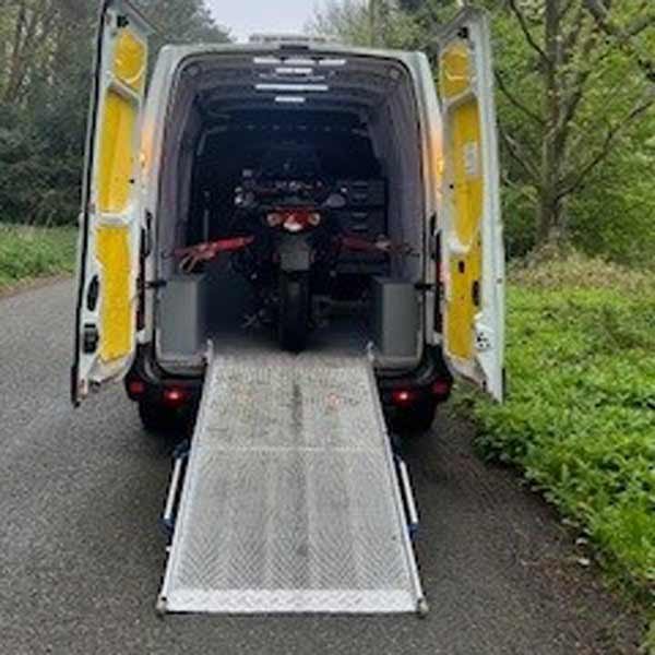 (##AI##(Background.image1.alt)##AI##)