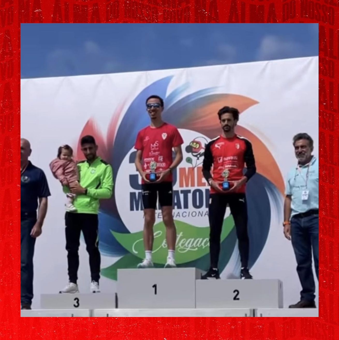 Bernardo Rocha venceu a Meia Maratona 
Internacional de Cortegaça com o tempo 
de 1h04m46s
Parabéns Bernardo! 