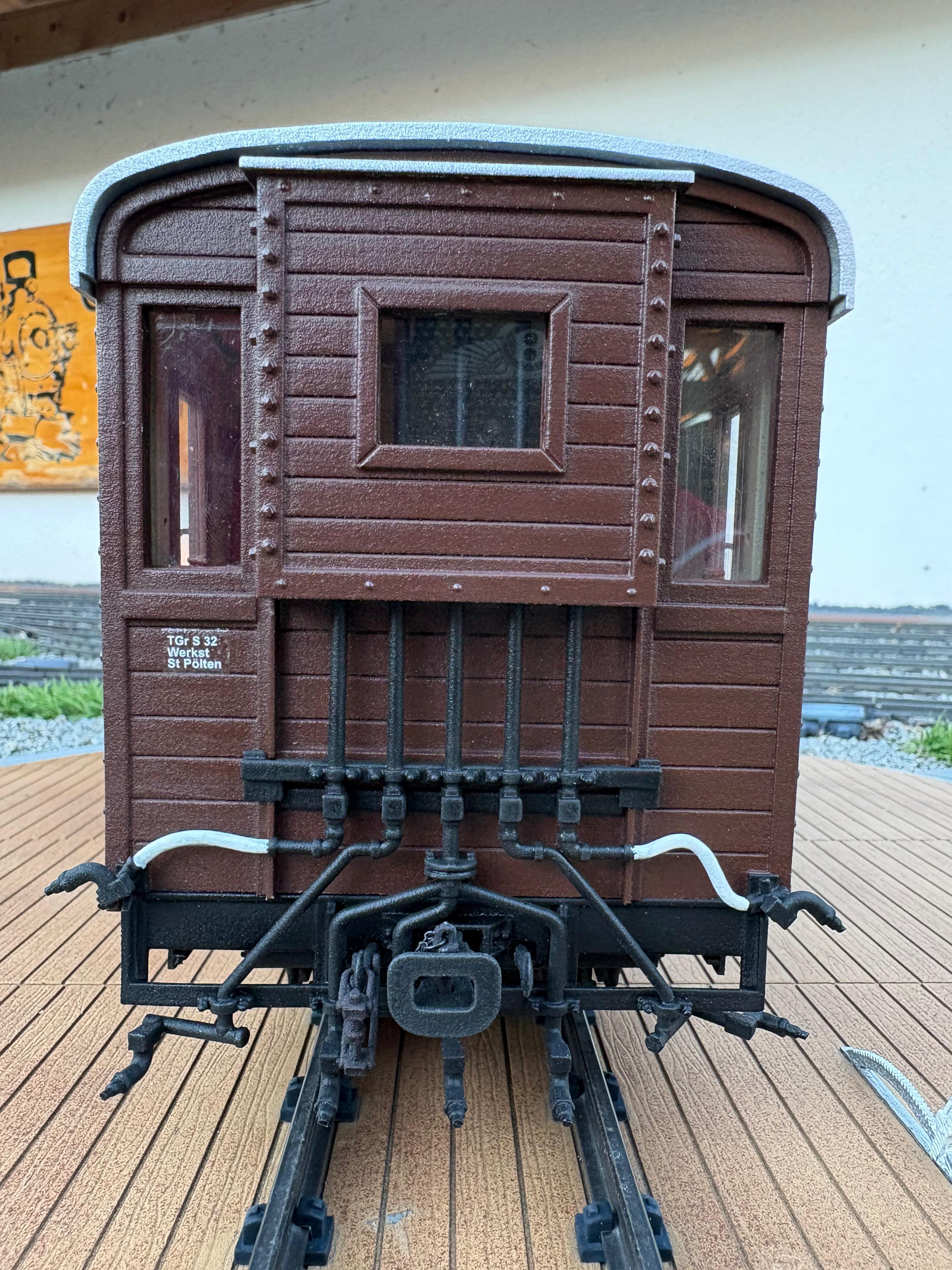 https://0501.nccdn.net/4_2/000/000/019/c2c/98801_spruehwagen_05.jpeg