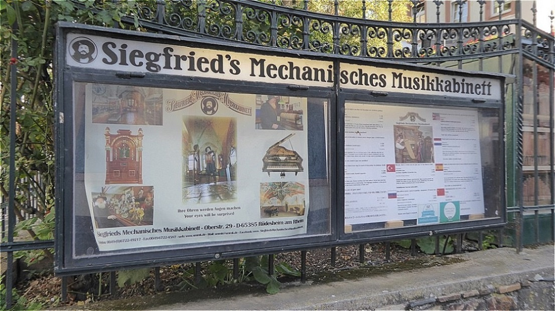 Hier befindet sich "Siegfried's Mechanisches Musikkabinett
