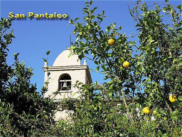San Pantaleo - ein kleines malerisches Bergdorf in den "Sardischen Dolomiten"