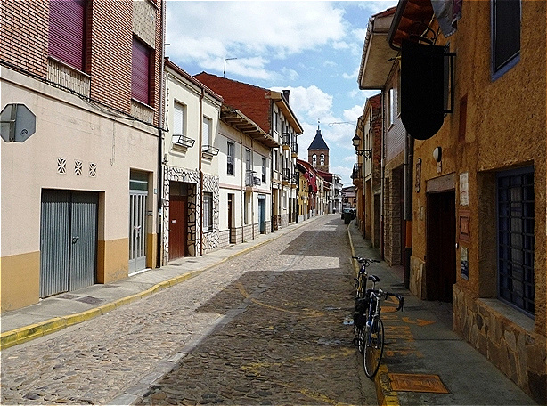 Hospital del Orbigo - der Pilgerweg führt mitten durch die Stadt