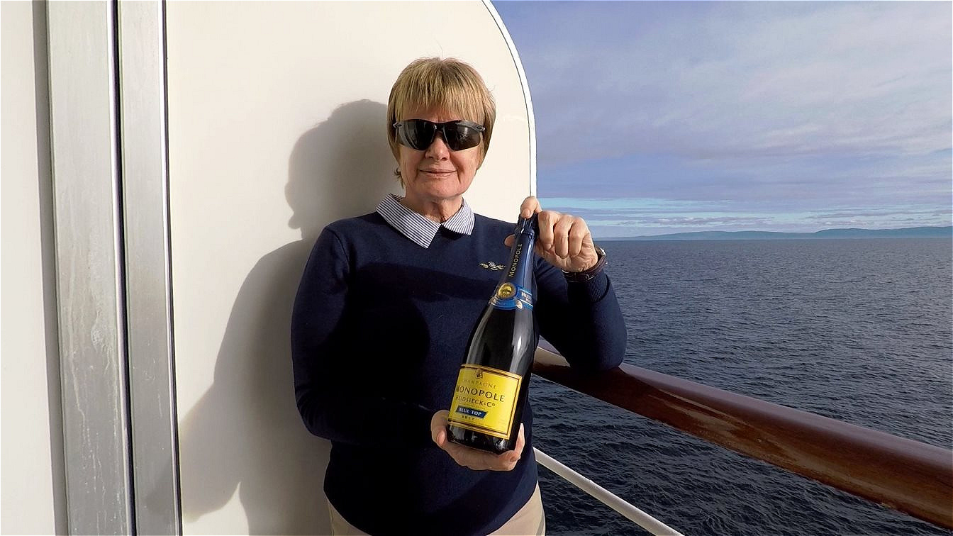 Champagner auf Kosten des Hauses