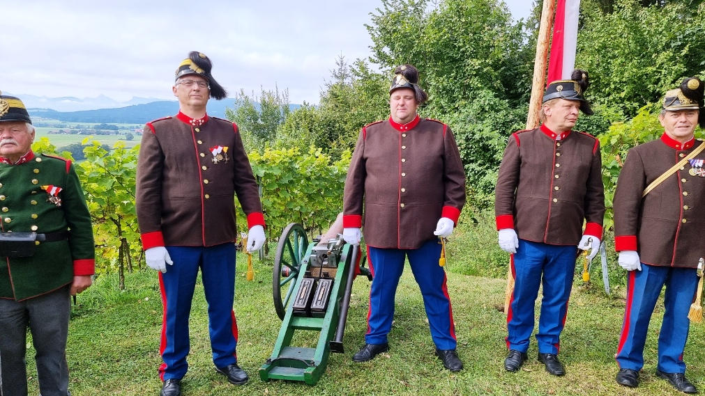 Kanoniere mit Geschütz "Barbara"