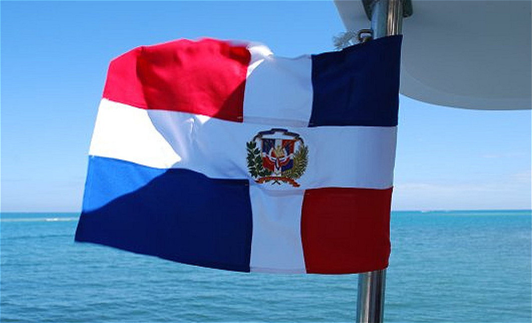 Flagge der Dominikanischen Republik