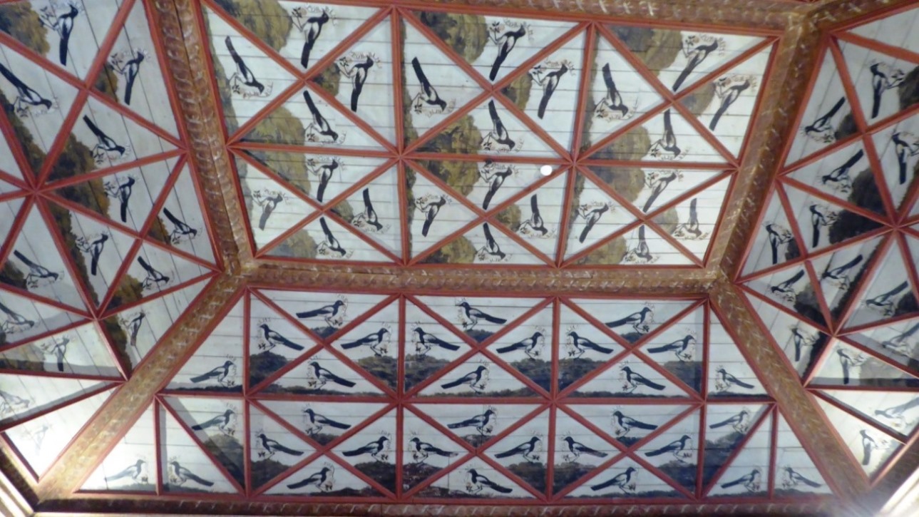 Decke im Saal der Elstern